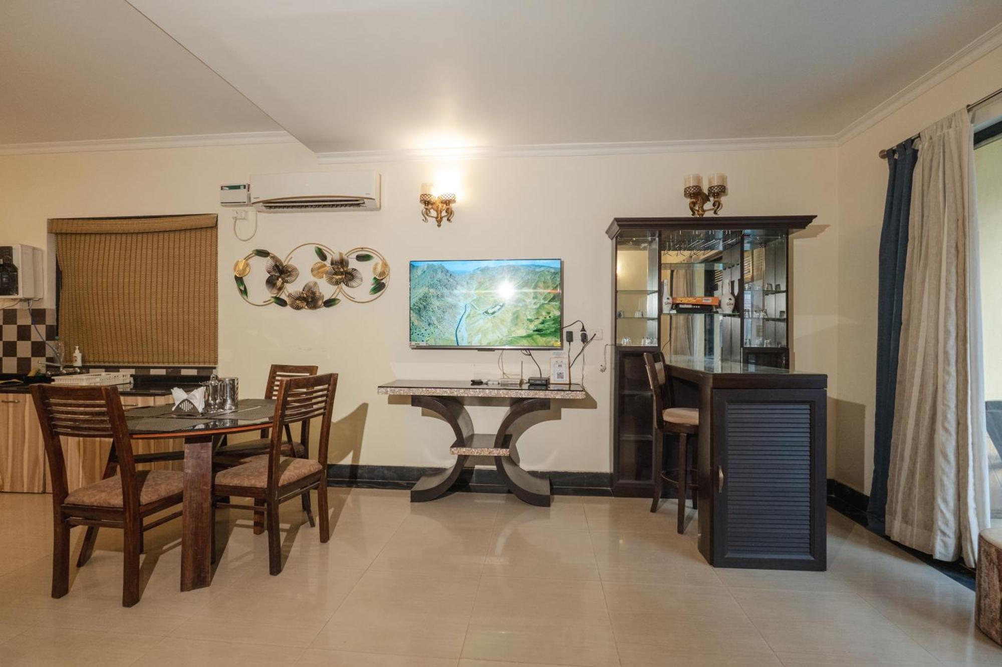 Villa M - Lagoon 4 Calangute 3Bhk Pool Facing, Breakfast Included 올드 고아 외부 사진